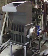 Дробилка для полимеров  ДН 300х400